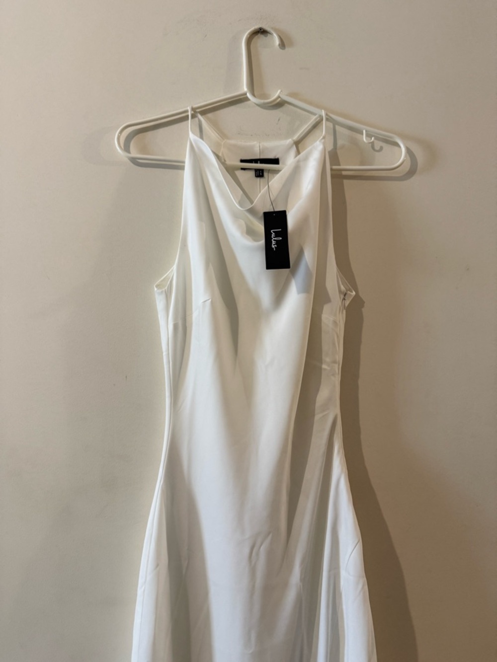 Lulu's white cowl neck halter dress - Picture 4 of 9